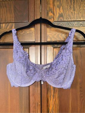 Victorias Secret Body By Victoria Unlined Lace Demi Underwire Bra Plum 38D